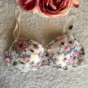 White Floral Bra 💐